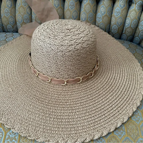 Lucky Brand Tan Straw Hat with Bow - Picture 2 of 5